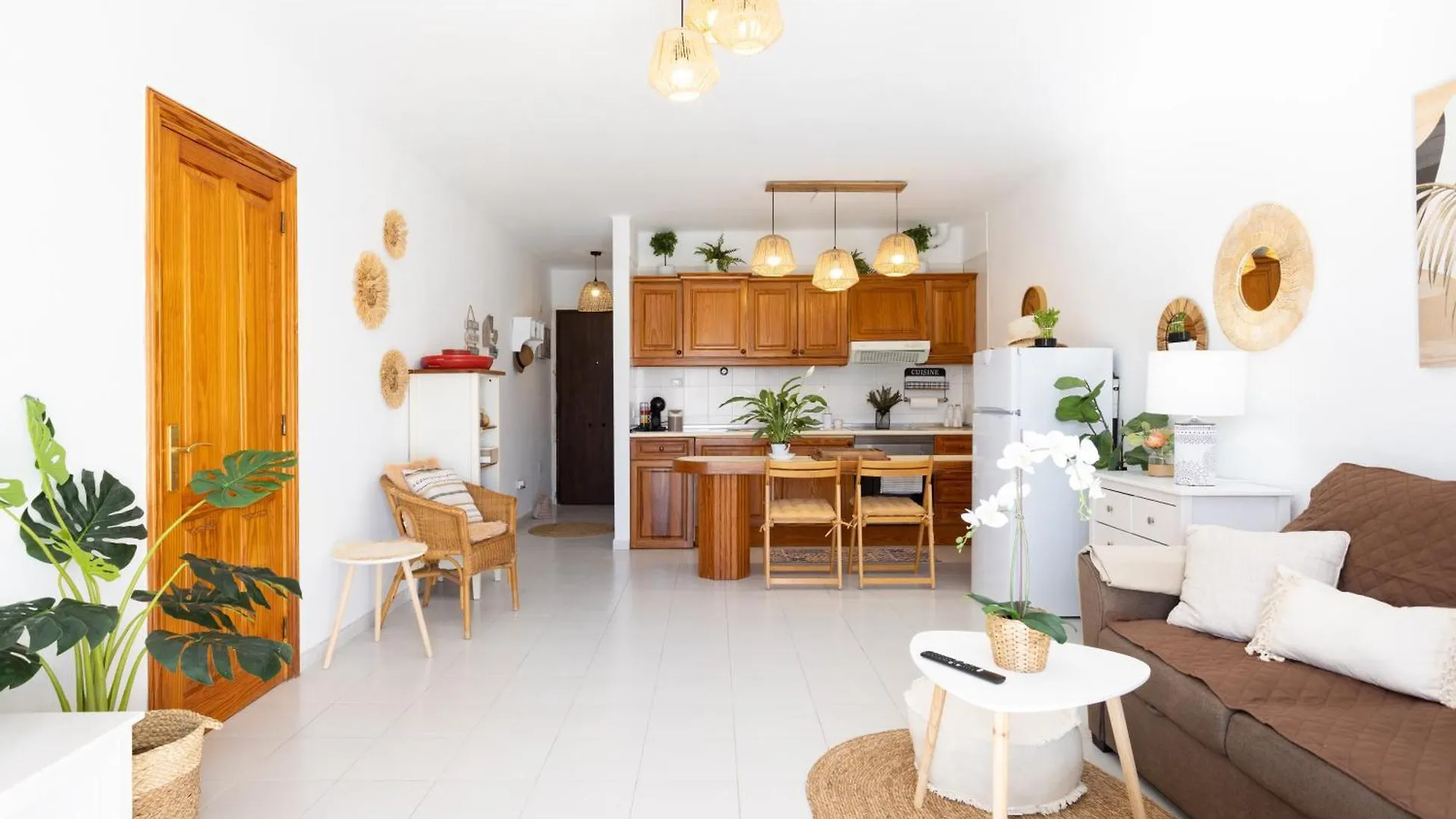 Home2Book Stylish Apt Pool & Terrace, Sand Club 산미겔데아보나 아파트